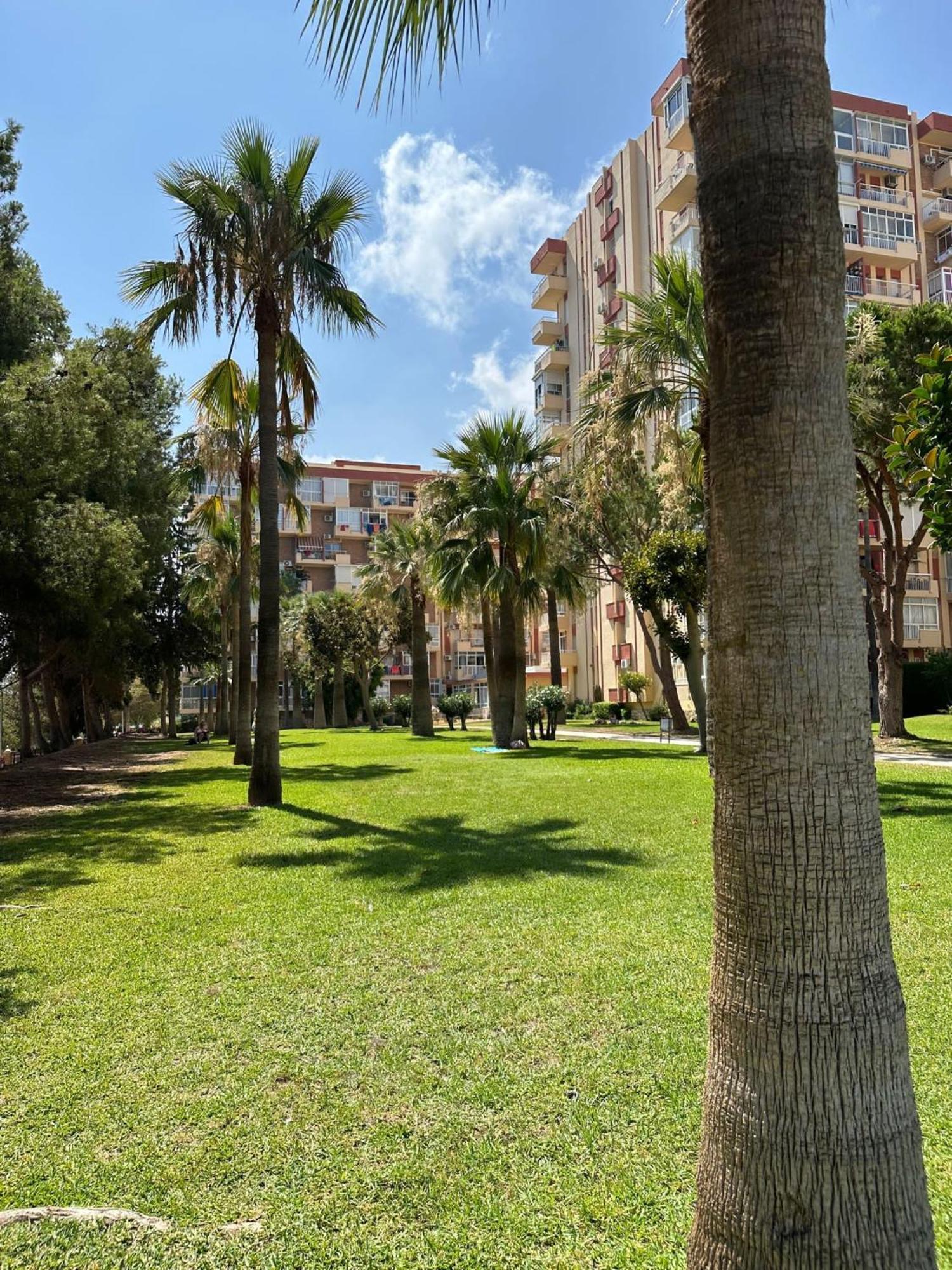 マラガBenalmadena Gamonalアパートメント エクステリア 写真